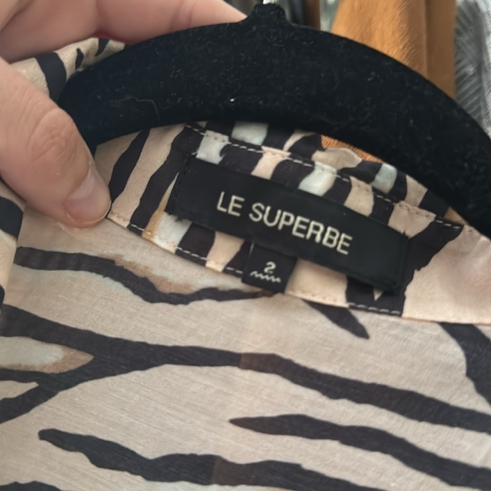 Le Superbe-Shortsleeve Tiger Feather Club Tropicana Button Down Shirt Dress - Picture 4 of 4